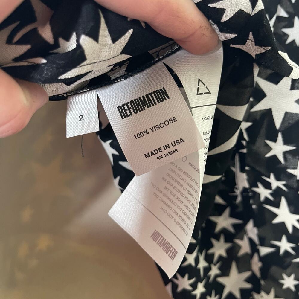 Reformation Black & White Star Print Sleeveless “Cosmo” Mini Dress Sz 2 - Picture 3 of 6